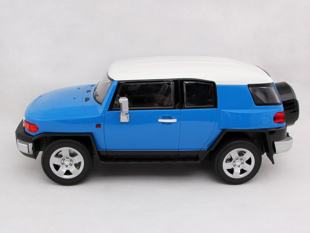 Toyota FJ Cruiser Car Toy (Blue)